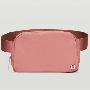 Lululemon Everywhere Belt Bag *1L in Spice Chai